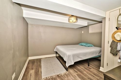 5819 55 St, Chicago IL 60632-4722 exterior