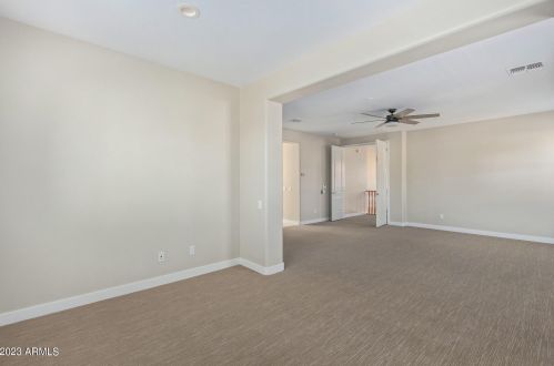 21713 38th Way, Phoenix AZ  85050-4923 exterior