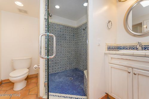 5925 Mina Vis, Tucson AZ 85718-4128 exterior