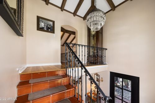 2050 11th Ave, Phoenix AZ  85007-1509 exterior