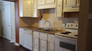 11221 Highridge Dr, Independence MO  64052-2434 exterior