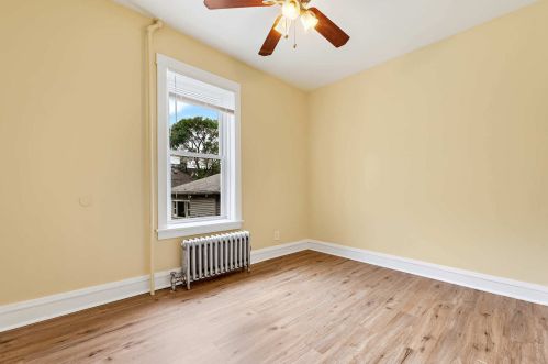 716 92nd St, Chicago IL 60619-7604 exterior