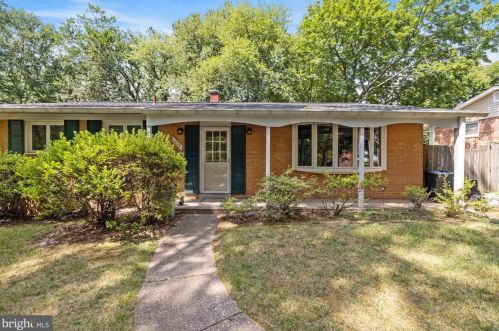 1008 Devere Dr, Silver Spring, MD 20903-1626