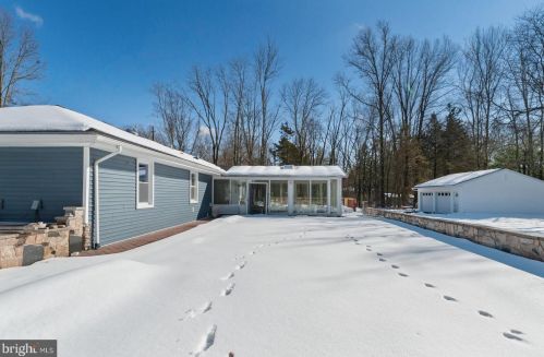 303 Carter Rd, Princeton NJ 08540-7419 exterior