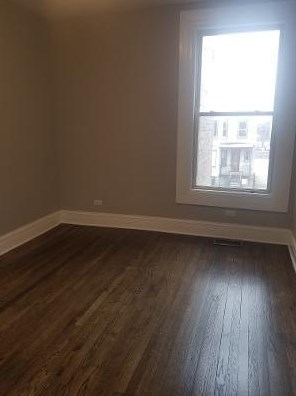 4113 Gladys Ave, Chicago IL 60624-3021 exterior