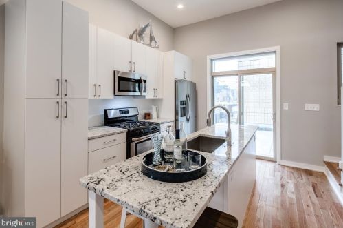 1844 Cumberland St, Philadelphia PA  19125-1339 exterior