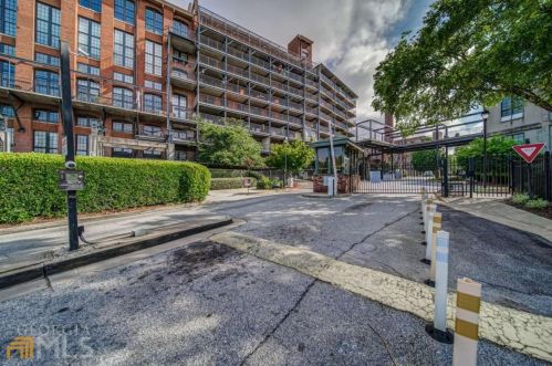 170 Boulevard, Atlanta GA  30312-2325 exterior