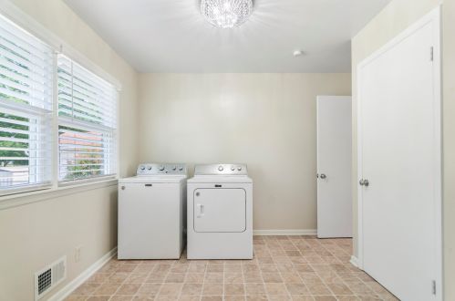 620 Lilac Ave, Big Rapids MI 49307-2520 exterior