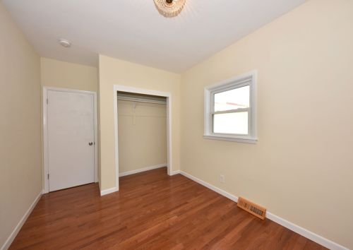 1116 Potter Ave, Milwaukee WI 53207-2118 exterior