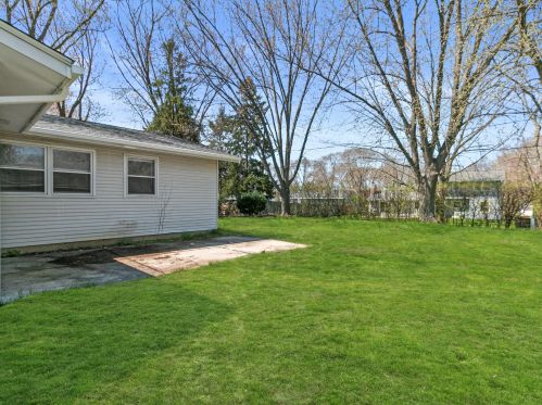 6175 122nd St, Milwaukee WI  53225-1005 exterior