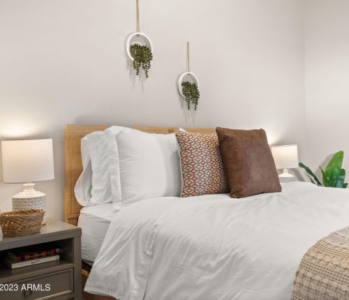 6846 13th Pl, Phoenix AZ  85014-1120 exterior