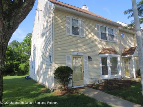 21 Forge Ct, Jackson Twp, NJ 08527-2239