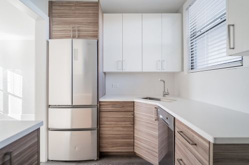 4325 Hermitage Ave, Chicago, IL 60613-1127