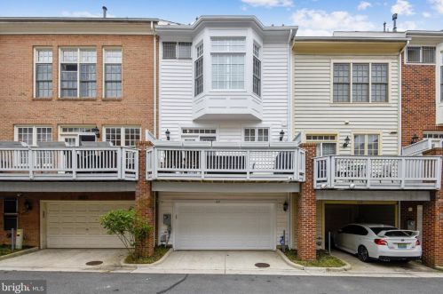 337 Fayette St, Alexandria VA 22314-2201 exterior