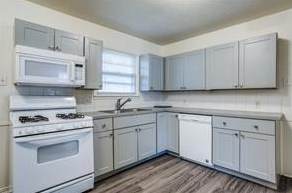 2121 Costa Mesa Dr, Dallas TX  75228-2025 exterior