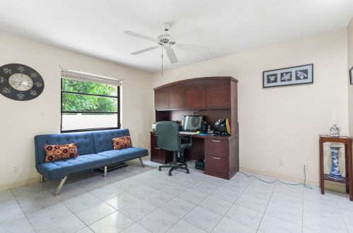 514 Clf Rd, Fort Pierce FL 34984-6226 exterior