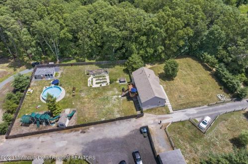 204 Bennetts Mills Rd, Jackson Twp NJ 08527-4260 exterior