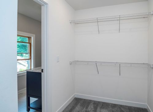 1434 66th St, Milwaukee WI  53213-2964 exterior