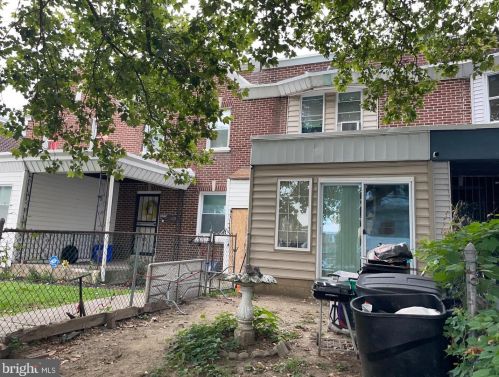 5838 3 St, Philadelphia PA 19106-1914 exterior