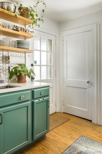 1082 Englewood Ave, Saint Paul MN 55104-1410 exterior