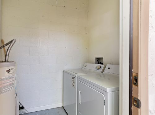 8811 12 Pl, Phoenix AZ 85014-5106 exterior