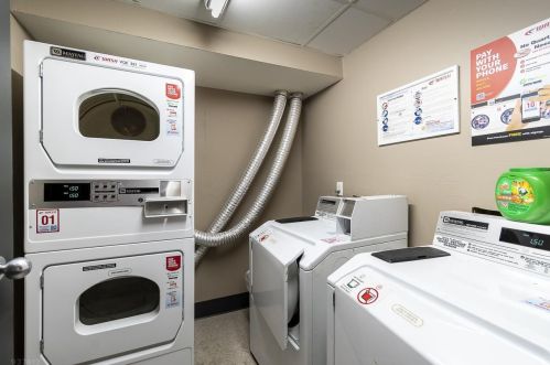 123 Blount St, Madison WI  53703-4609 exterior