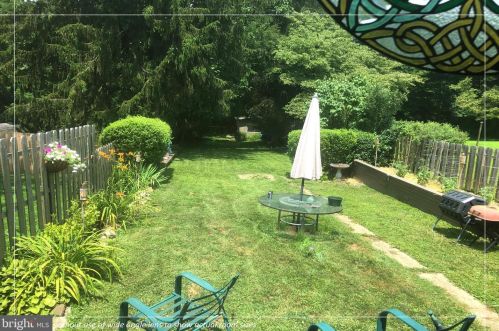 224 Lemonte St, Philadelphia PA 19128-4518 exterior