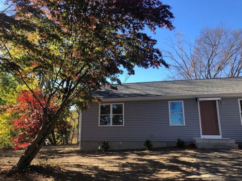 8 Deluca St, Providence RI  02919-6102 exterior