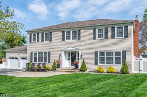 11 Totty Ct, Florham Park, NJ 07932-2315