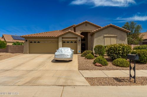 10475 Heartleaf Willow Dr, Tucson, AZ 85747-9508