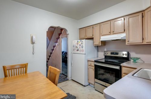 1835 Carlisle St, Philadelphia PA 19145-2306 exterior