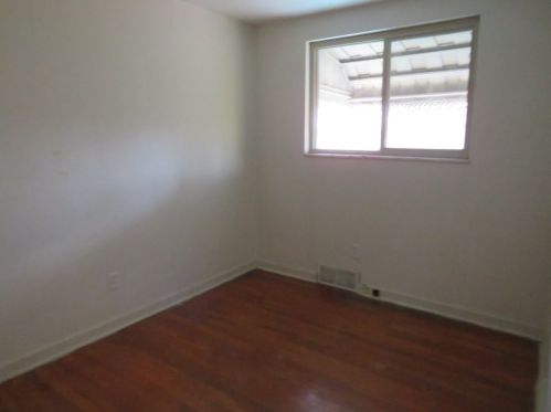 637 Larose St, Pittsburgh PA 15226-1120 exterior