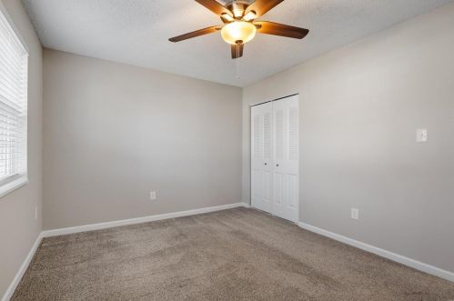 1508 Swallow Dr, Saint Louis MO 63144-1620 exterior