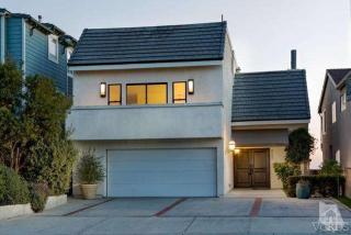 2153 Ocean Dr, Oxnard, CA 93035-4436