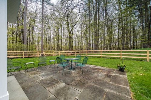 75 Kelly Rd, Red Hook NY 12571-1157 exterior