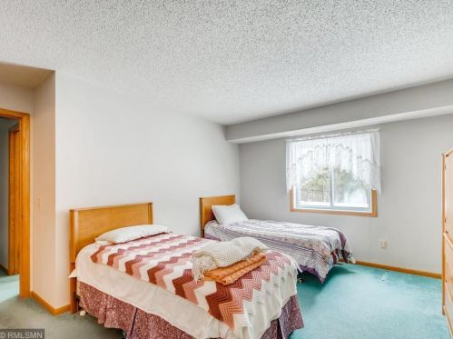 14144 Heywood Path, Saint Paul MN 55124-6525 exterior