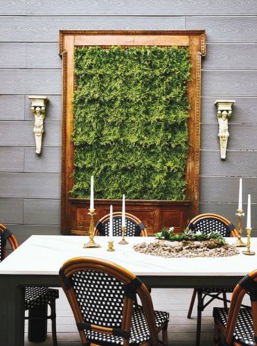 1831 Paulina St, Chicago IL 60622-1107 exterior