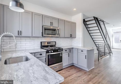 2506 Coral St, Philadelphia PA  19125-1312 exterior