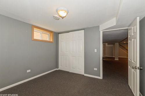 11236 Sacramento, Chicago IL 60655-2302 exterior