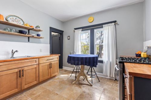 2226 51st St, Milwaukee WI  53208-1107 exterior