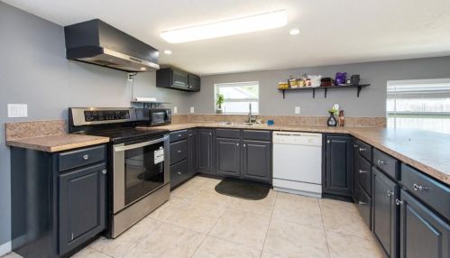 4104 Bay Ave, Tampa FL 33616-1210 exterior