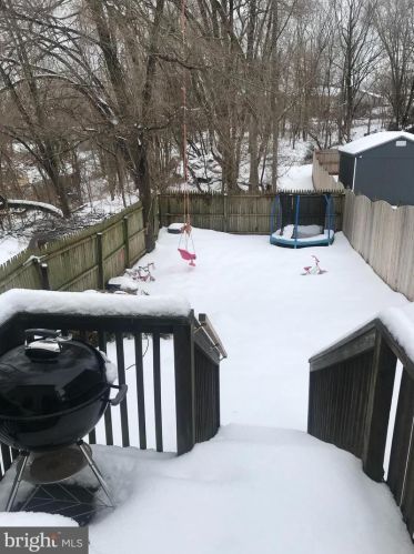 319 Grant St, Pottstown, PA 19464-4801