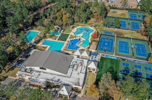 17 Kingwood Villas Ct, Humble TX 77339-3652 exterior