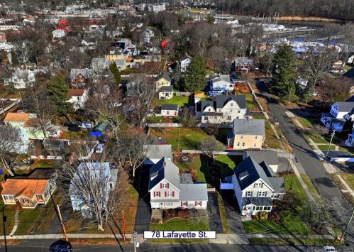 78 Lafayette St, Milford CT 06460-4711 exterior