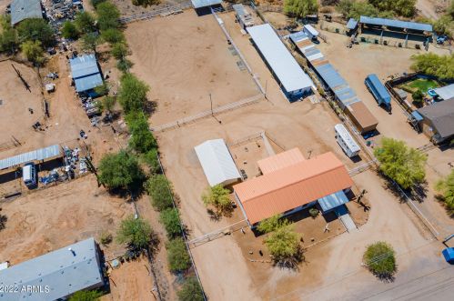 39510 12th St, Phoenix AZ  85086-7336 exterior