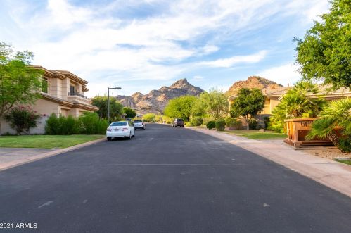 6508 25th Way, Phoenix AZ  85016-8934 exterior