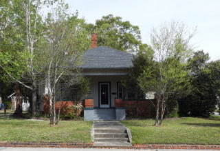 215 Mclellan St, Brewton, AL 36426-1825