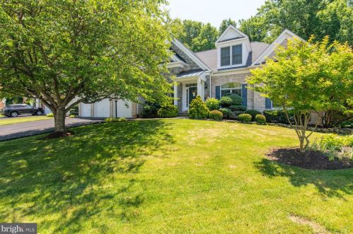 305 Leons Legacy Ct, Silver Spring, MD 20905-5030