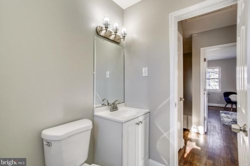 1343 Dexter Ter, Washington DC 20020-5204 exterior