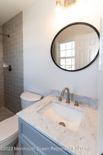 523 Holmes Ave, Lacey NJ  08731-1509 exterior